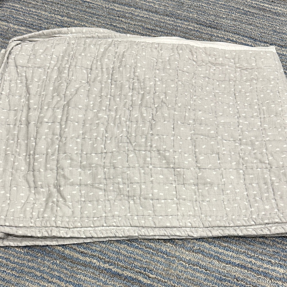Pottery Barn Kids Gray and White Bailey Crib Skirt - never used!